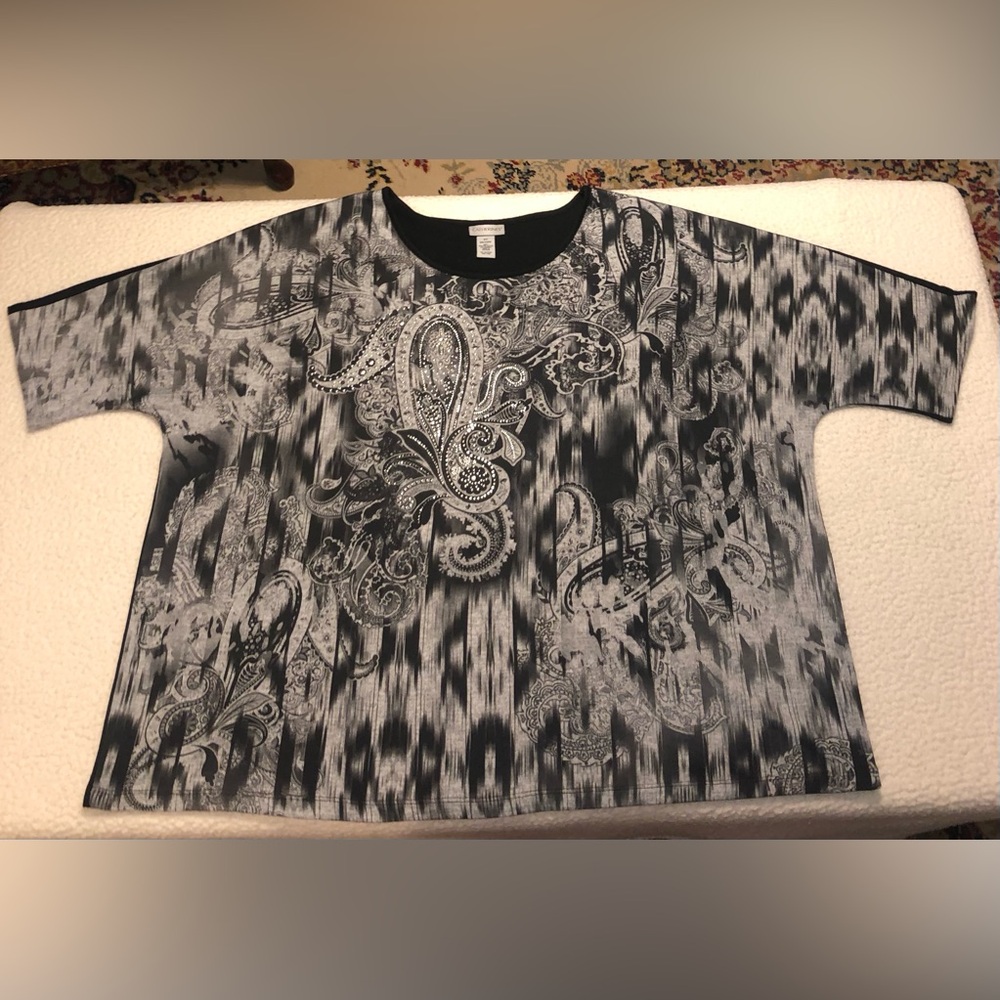 Catherines Black & Gray Paisley Graphic Tunic